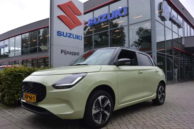 Suzuki Swift (2025) thumbnail 1