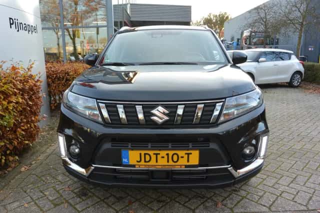 Suzuki Vitara (2024) thumbnail 2
