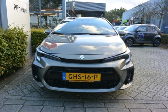 Suzuki Swace (2024) thumbnail 2