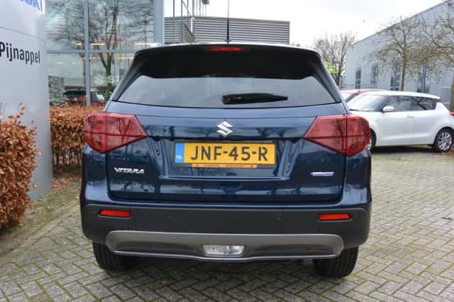 Suzuki Vitara (2025) thumbnail 5