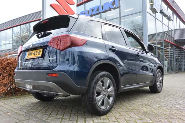 Suzuki Vitara (2025) thumbnail 6