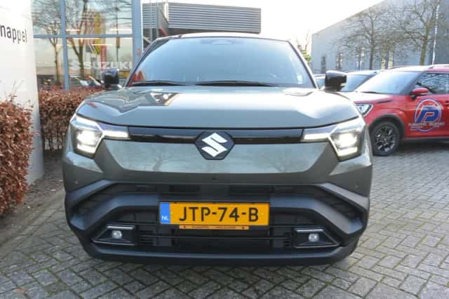 Suzuki e-Vitara (2026) thumbnail 2