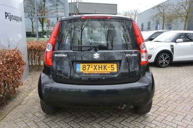 Suzuki SPLASH (2012) thumbnail 6
