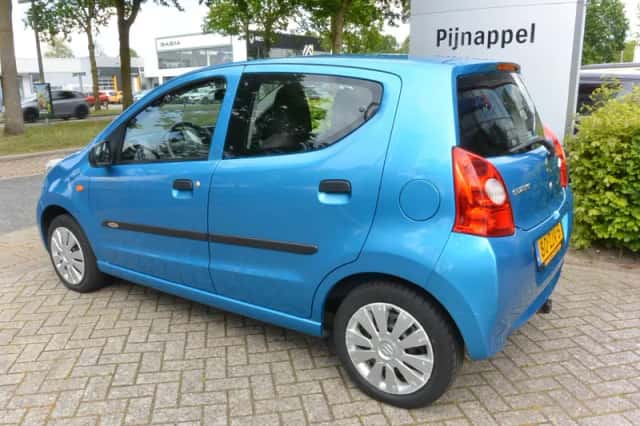 Suzuki Alto (2012) thumbnail 5