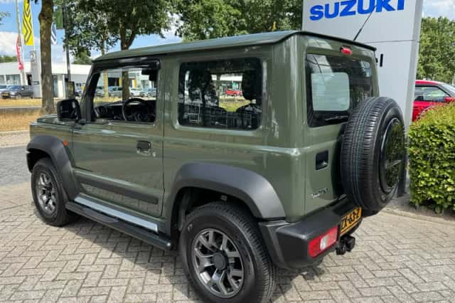 Suzuki JIMNY (2019) thumbnail 2