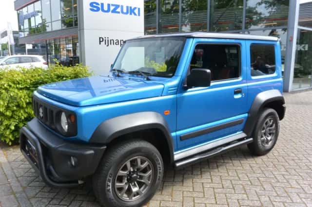 Suzuki JIMNY (2023) thumbnail 3