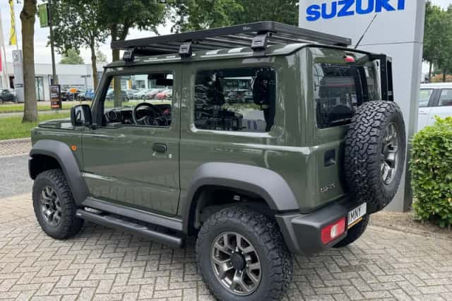 Suzuki JIMNY (2025) thumbnail 2