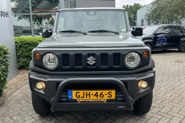 Suzuki JIMNY (2019) thumbnail 4