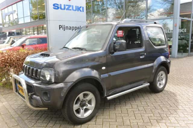 Suzuki JIMNY (2014) thumbnail 2