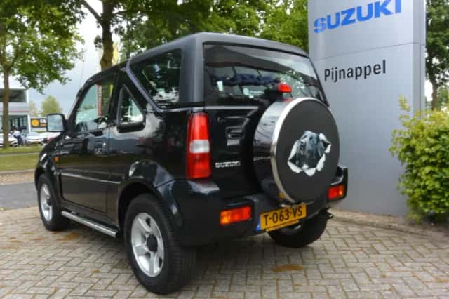 Suzuki JIMNY (2009) thumbnail 5