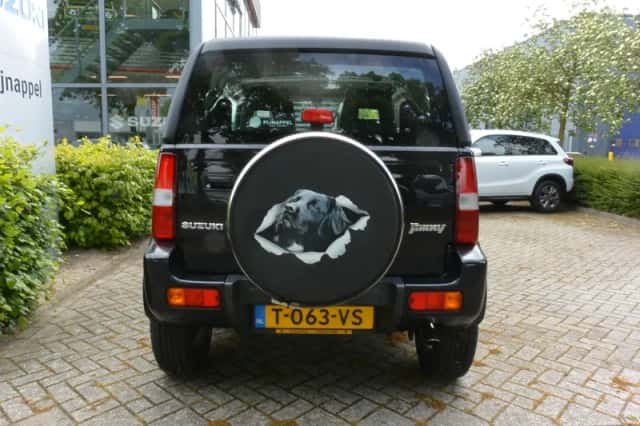 Suzuki JIMNY (2009) thumbnail 6