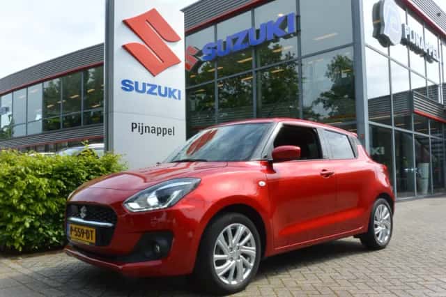 Suzuki Swift (2022) thumbnail 1