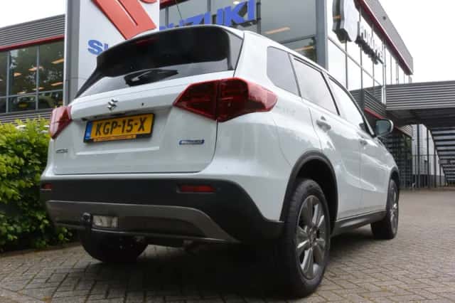 Suzuki Vitara (2025) thumbnail 6