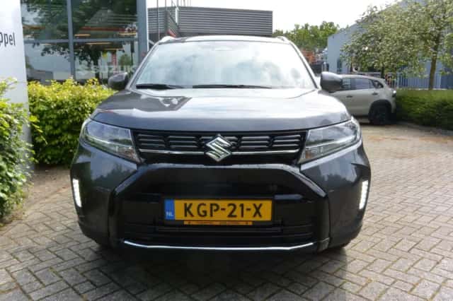 Suzuki Vitara (2025) thumbnail 2