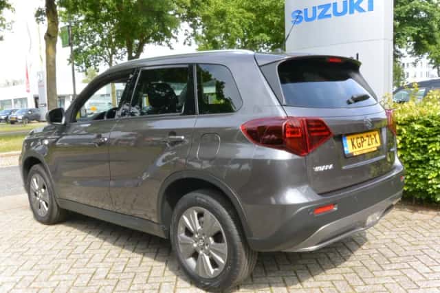 Suzuki Vitara (2025) thumbnail 6