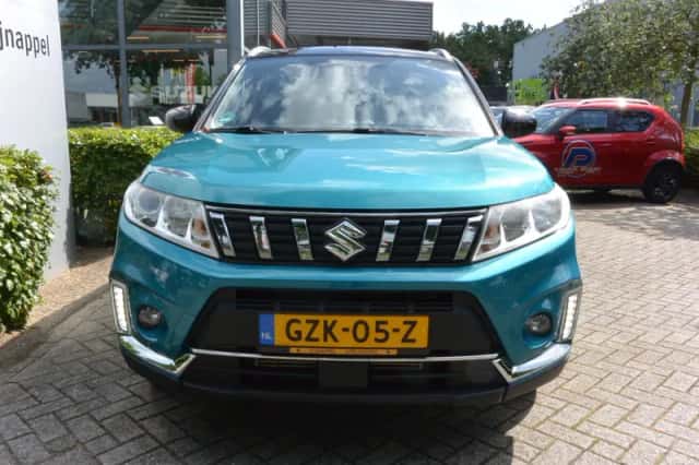 Suzuki Vitara (2019) thumbnail 2