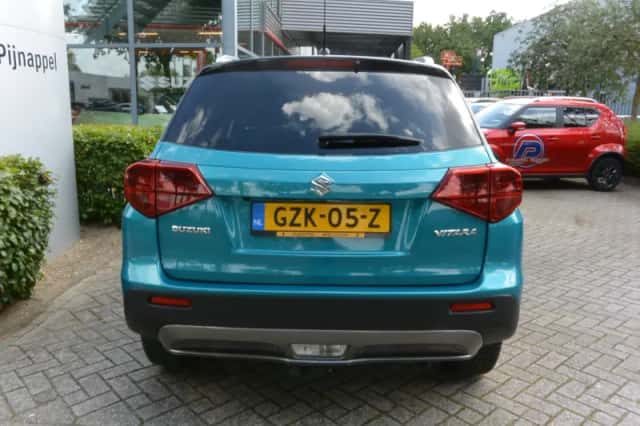 Suzuki Vitara (2019) thumbnail 6