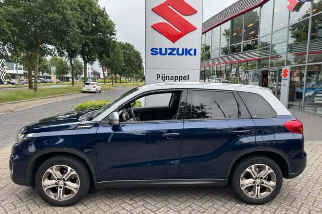Suzuki Vitara (2017) thumbnail 6