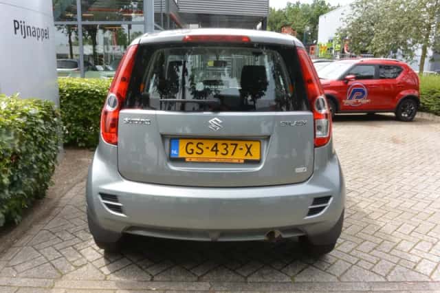 Suzuki SPLASH (2015) thumbnail 6