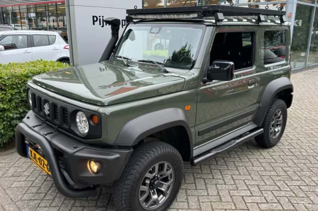 Suzuki JIMNY (2020) thumbnail 5