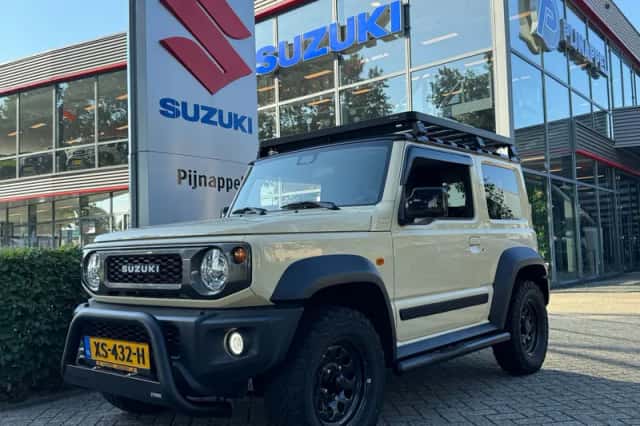 Suzuki JIMNY (2019) thumbnail 1