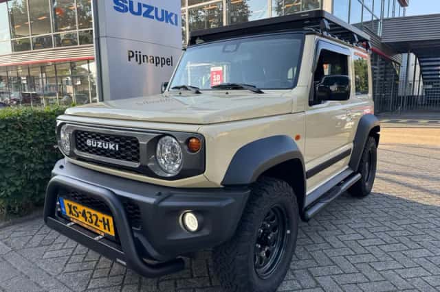 Suzuki JIMNY (2019) thumbnail 5
