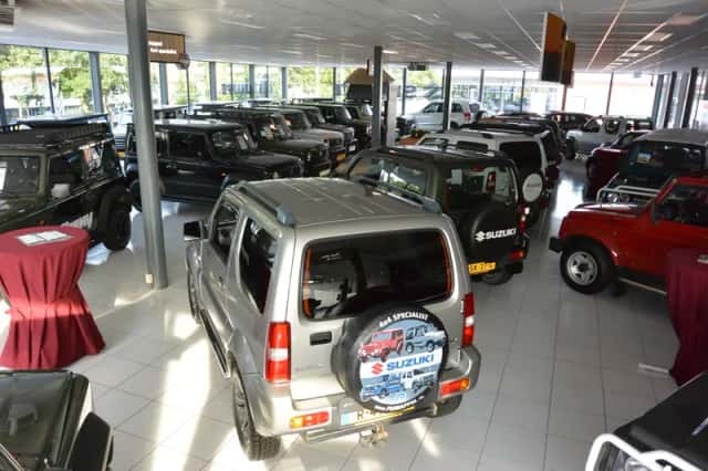 Suzuki JIMNY (2019) thumbnail 4