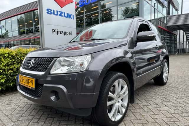 Suzuki Grand Vitara (2009) thumbnail 5