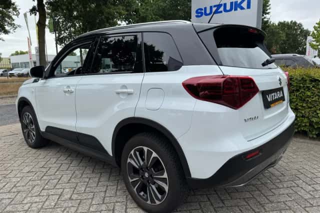 Suzuki Vitara (2025) thumbnail 3