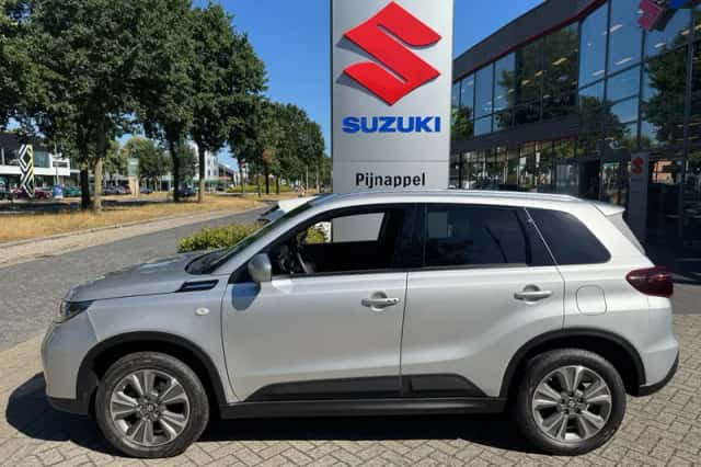 Suzuki Vitara (2025) thumbnail 5