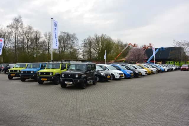 Suzuki Grand Vitara (2015) thumbnail 1