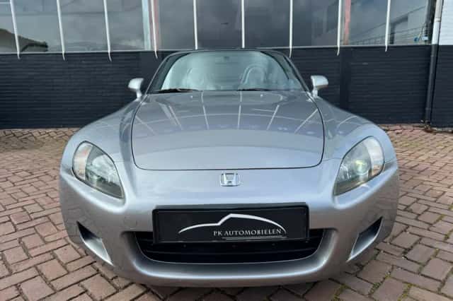 Honda S2000 (2000) thumbnail 2