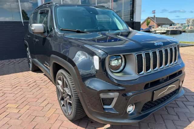 Jeep Renegade (2018) thumbnail 3