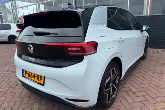 Volkswagen ID.3 (2020) thumbnail 4