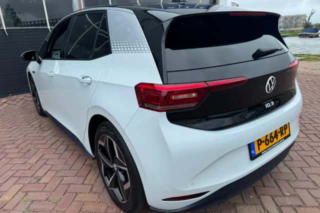 Volkswagen ID.3 (2020) thumbnail 6