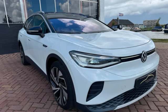 Volkswagen ID.4 (2020) thumbnail 3