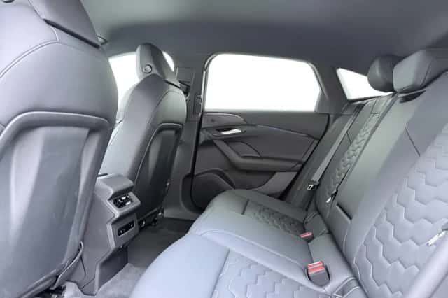 Audi A6 (2026) thumbnail 6