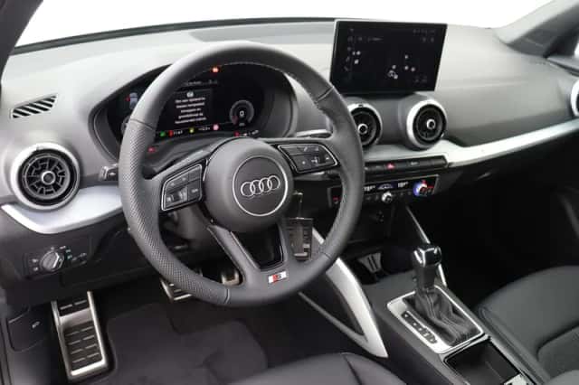 Audi Q2 (2026) thumbnail 2