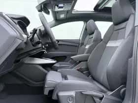 Audi Q4 e-tron (2026) thumbnail 3