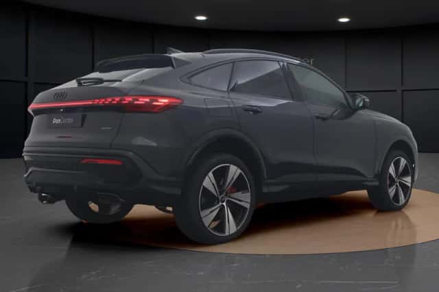 Audi Q5 (2026) thumbnail 4