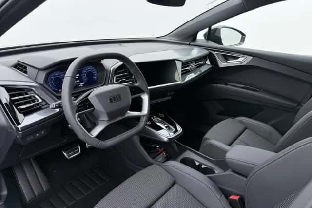 Audi Q4 (2026) thumbnail 2