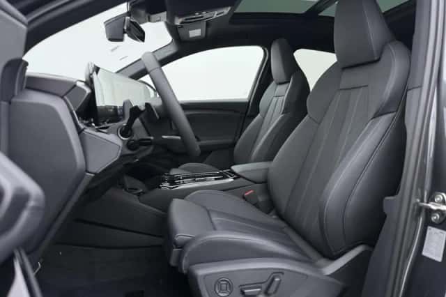 Audi Q6 (2026) thumbnail 3