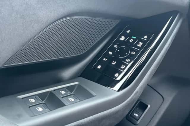 Audi A6 (2025) thumbnail 15