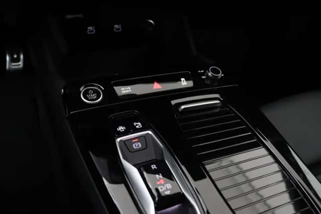 Audi A6 (2025) thumbnail 15