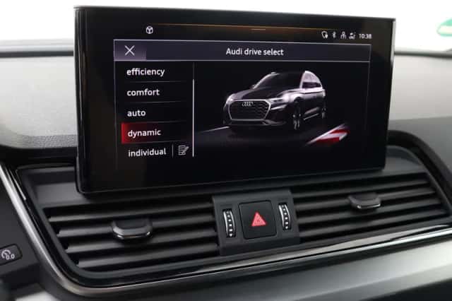 Audi Q5 (2025) thumbnail 11