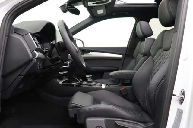 Audi Q5 (2025) thumbnail 4