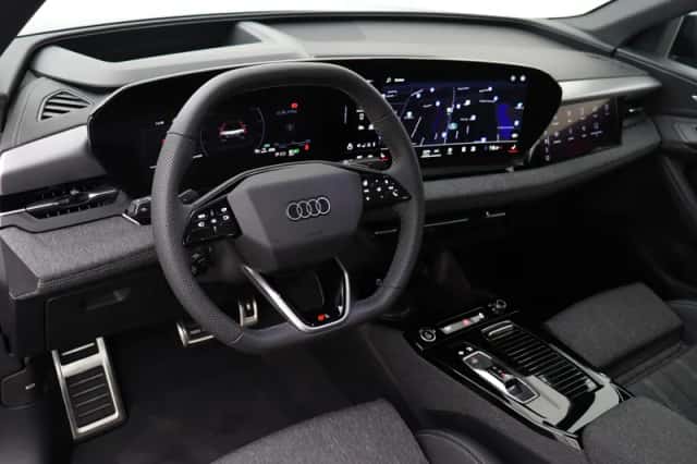 Audi Q6 (2026) thumbnail 2