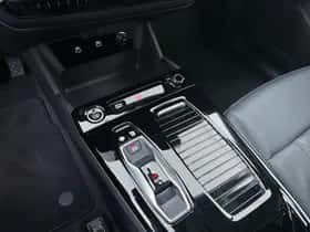 Audi Q6 e-tron (2024) thumbnail 13