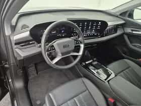 Audi Q6 e-tron (2024) thumbnail 3