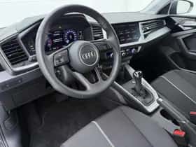 Audi A1 (2025) thumbnail 3